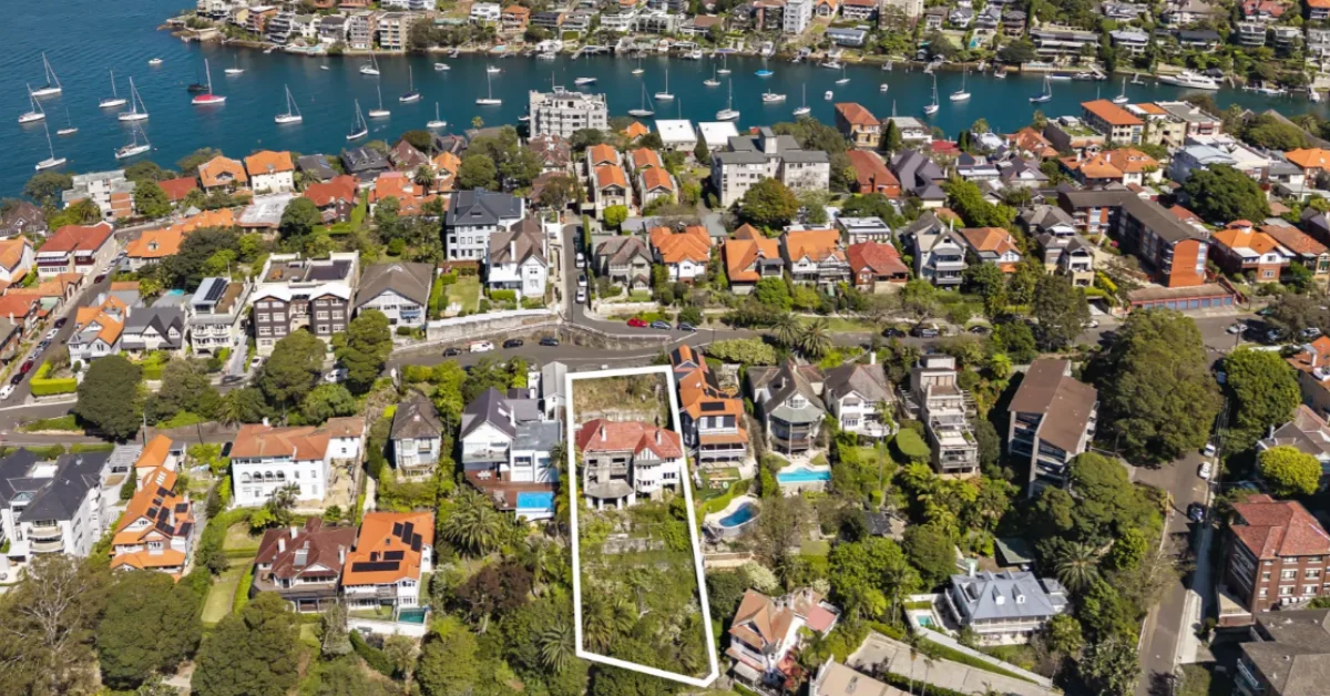 Derelict Harbour Mansion Listed for $12 Million in Cremorne
